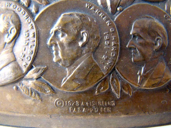 A rare bronze plaque circa 1923 depicting the busts of all the Presidents from George Washinton to Calvin Coolidge — image 2